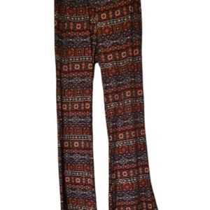 Leggings wide bottom. Size L. Soft Jersey material. Hot Gal Brand